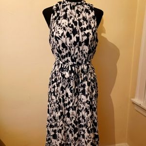 A New Day - Navy/ White pleated dress